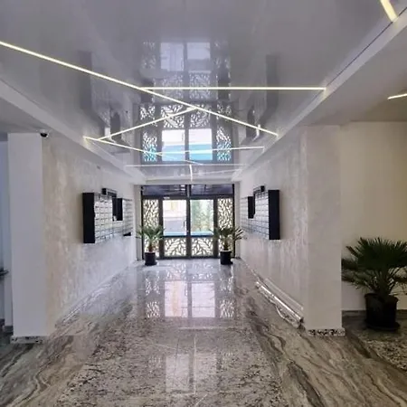 Апартаменты 806 B2 Almar Luxury Residence-renting & Free Pool-family