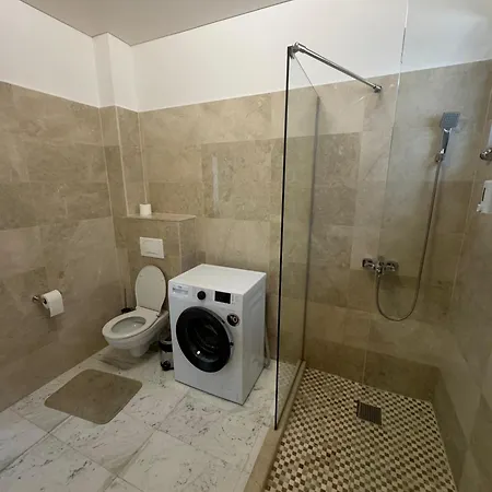 806 B2 Almar Luxury Residence-renting & Free Pool-family *