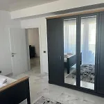 806 B2 Almar Luxury Residence-renting & Free Pool-family *