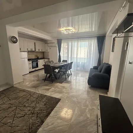 806 B2 Almar Luxury Residence-renting & Free Pool-family Apartment Navodari