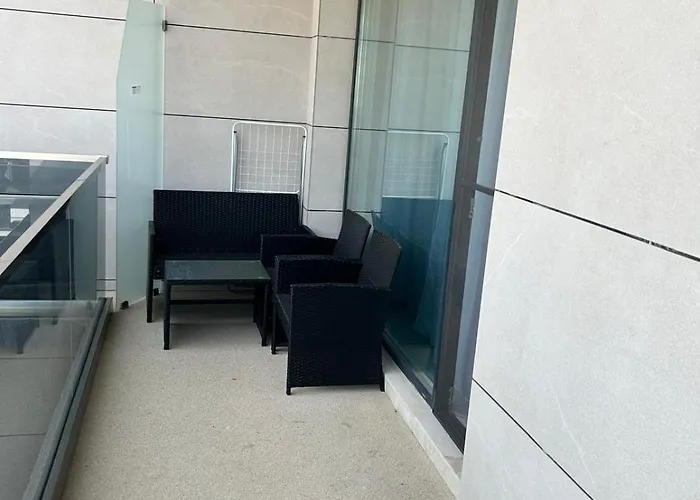 Apartman 806 B2 Almar Luxury Residence-renting & Free Pool-family