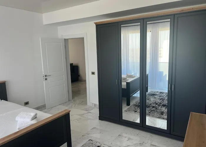 806 B2 Almar Luxury Residence-renting & Free Pool-family *