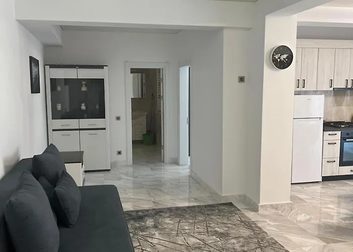 806 B2 Almar Luxury Residence-renting & Free Pool-family Apartman