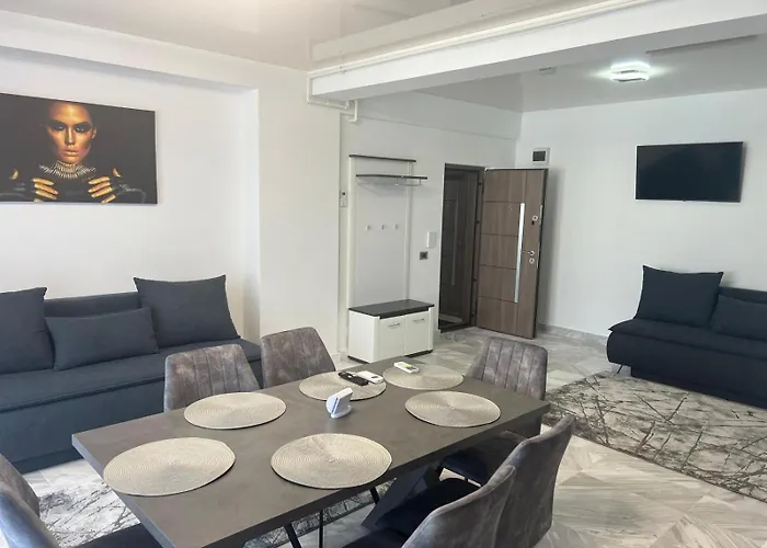 806 B2 Almar Luxury Residence-renting & Free Pool-family Năvodari