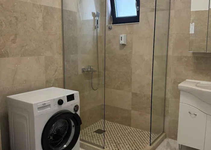 Apartman 806 B2 Almar Luxury Residence-renting & Free Pool-family